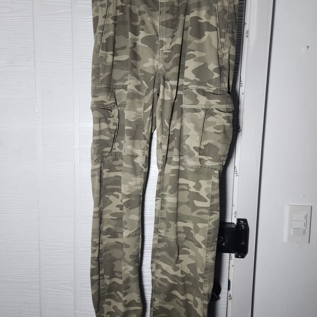 빈티지 무드 카모플라쥬 카고 팬츠