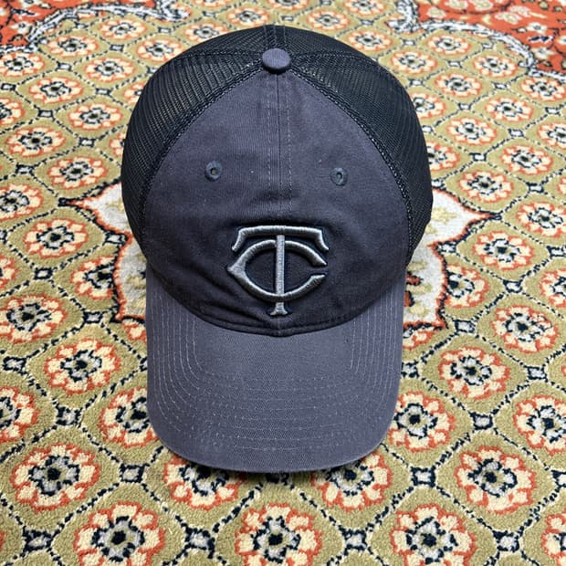 [OS] 뉴에라 9TWENTY 빈티지 미네소타 트윈스 메쉬 볼캡