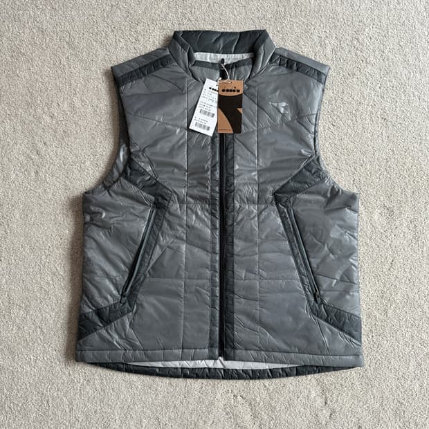 디아도라 퍼포먼스 러닝 패딩 베스트