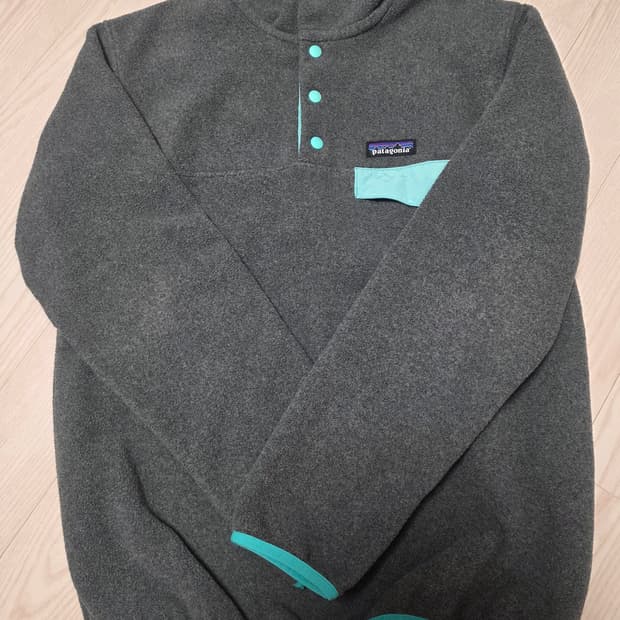 파타고니아 신칠라 라이트웨이트 니켈 틸그린 우먼S