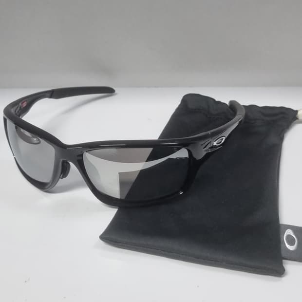 오클리 뉴 캔틴 블랙