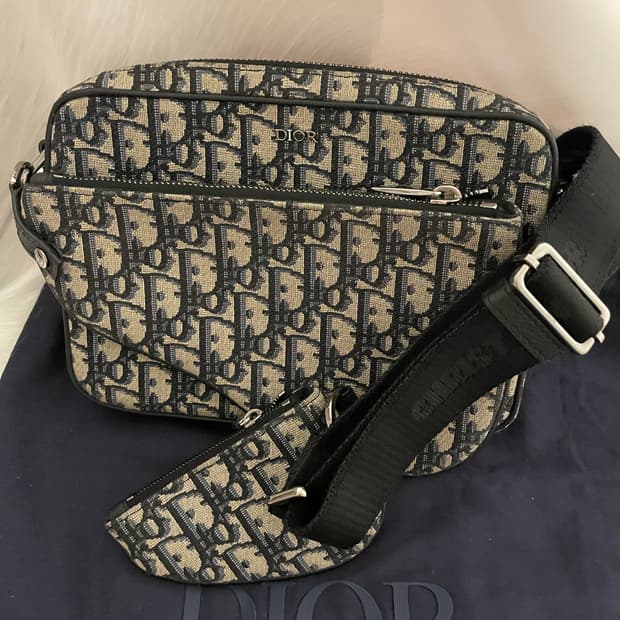 디올 오블리크 트리플 새들 메신저백 가방