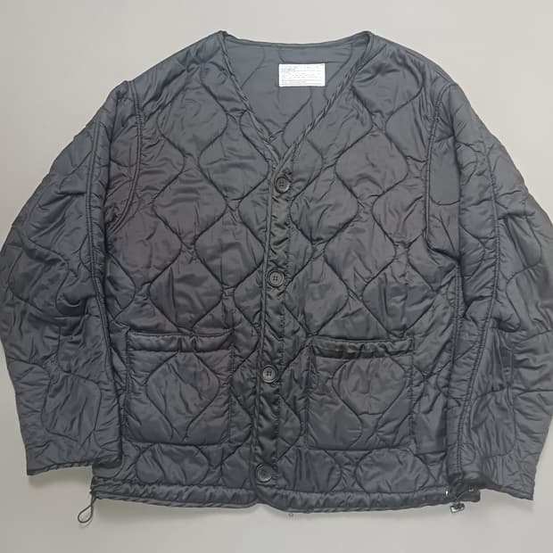 [프리] 아스노핏 깔깔이 퀼팅 경량 패딩 자켓 블랙