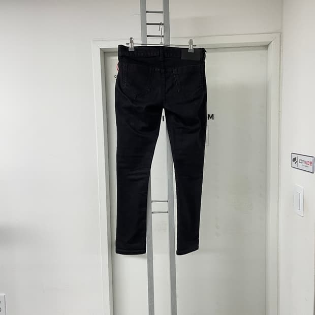 피에르 발망 흑청 데님 팬츠 24(W)