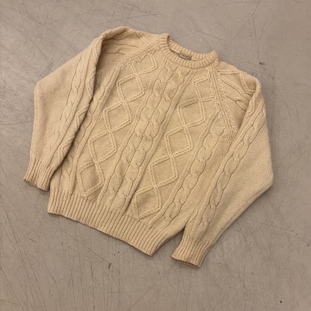 일본 빈티지 케이블 스웨터 니트