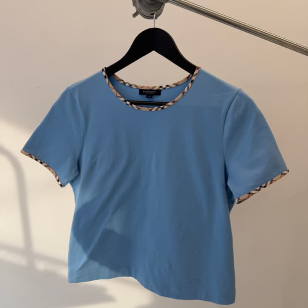 Burberry 버버리 노바체크 넥라인 반팔티셔츠