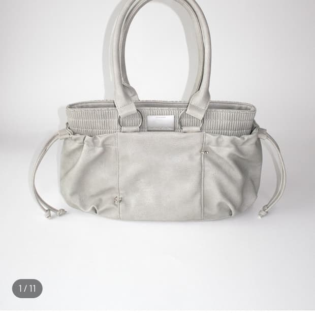 Coolsideofthepillow pierced boxer 백 가방