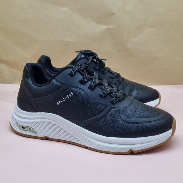 스케쳐스 아치핏 여성운동화245