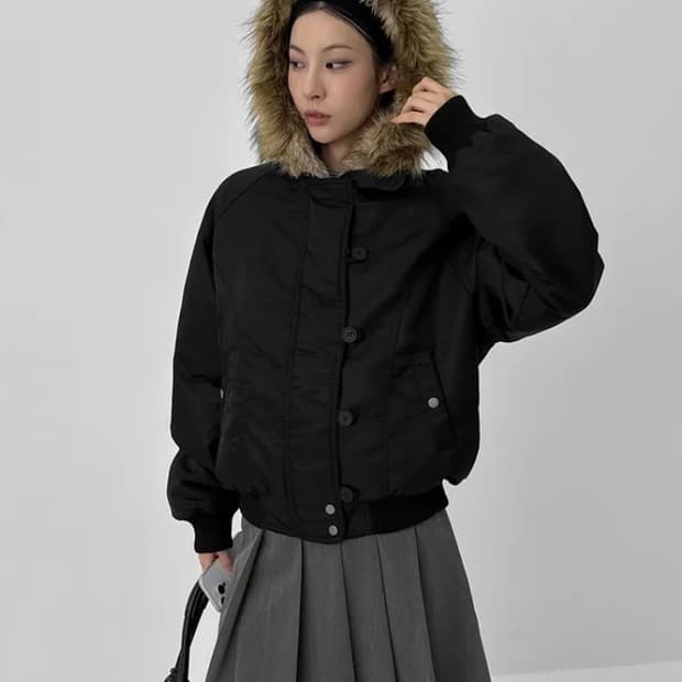 블랙업 누닐 퍼트리밍 후드 점퍼 블랙 퍼후드