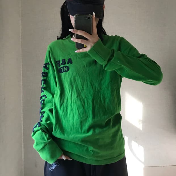 아베크롬비 그린 스티치 롱슬리브