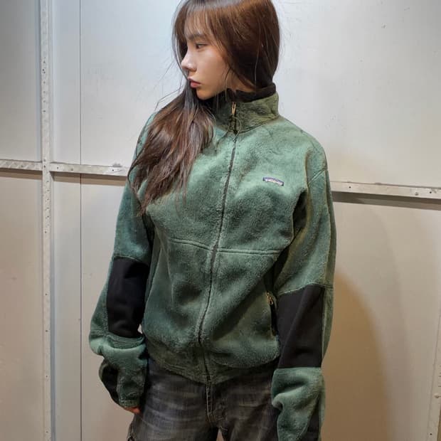 90s PATAGONIA u.s.a green fleece zip-up