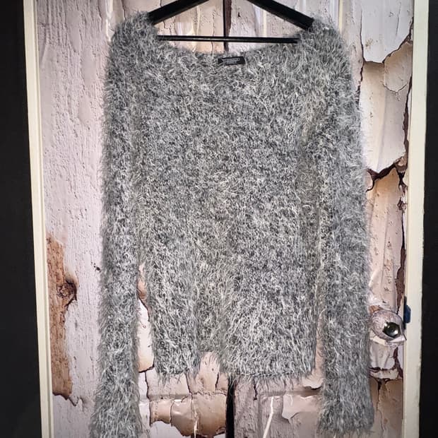  Tornado Mart Beast Hair Knit