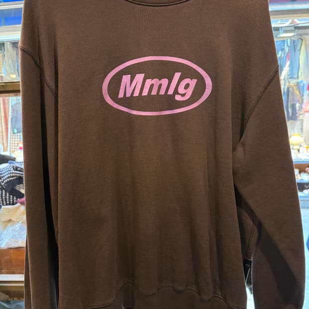 mmlg 차콜 맨투맨 