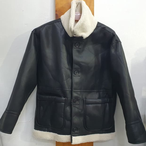 남여공용 양면 무스탕 뽀글이 자켓(100)