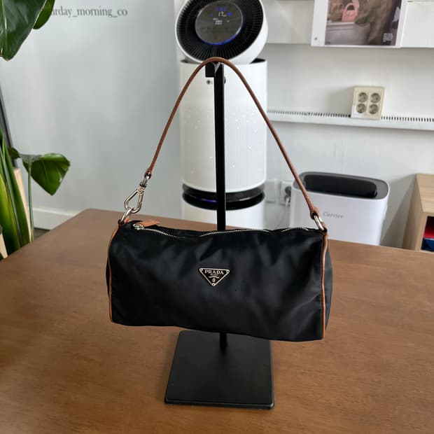 프라다 미니 핸드백