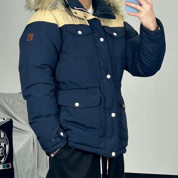 노스페이스 화이트라벨 구스다운 베이지 패딩 M 