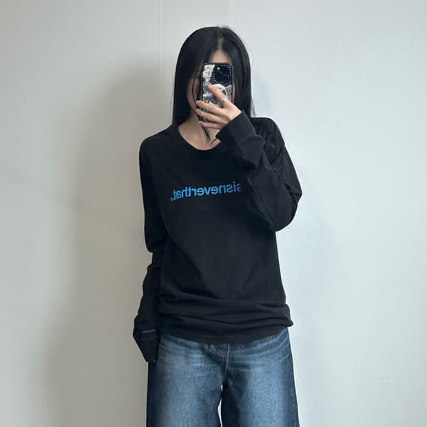 디스이즈네버댓 스펠아웃 블랙 롱 슬리브 긴팔티