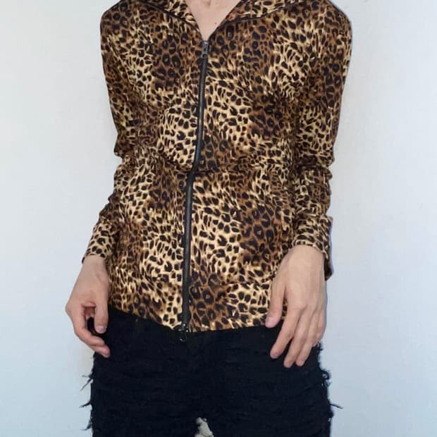 Leopard hood zip up