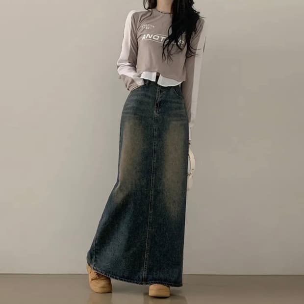 더핑크 H라인 뒷트임 샌드워싱 데님 롱 스커트