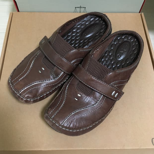 Clarks 프리보 뮬