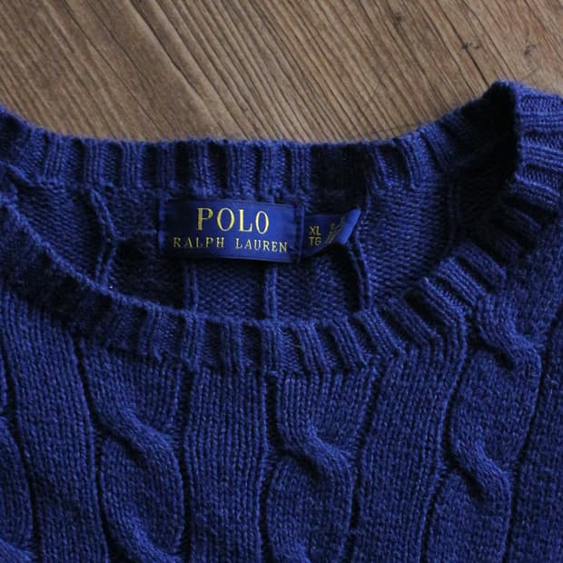 폴로 케이블 니트