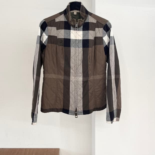 버버리 브릿 퀼티드 플라드 번 자켓