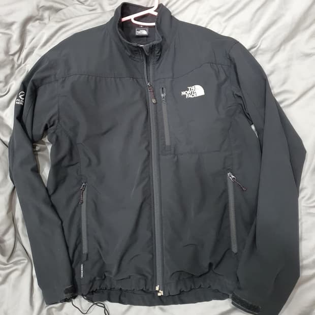 노스페이스 바람막이