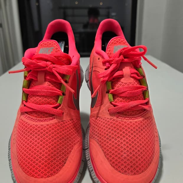 나이키 프리런 핫핑크 230