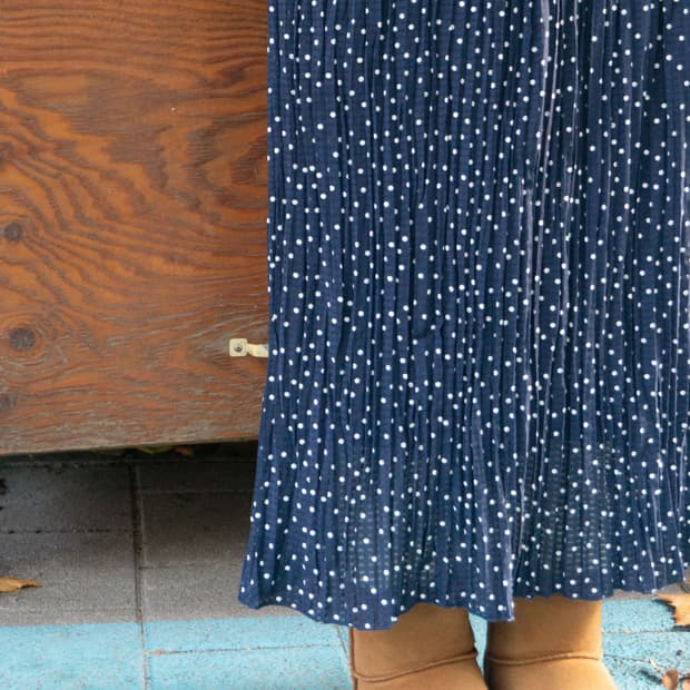 하루 도트 롱 스커트 