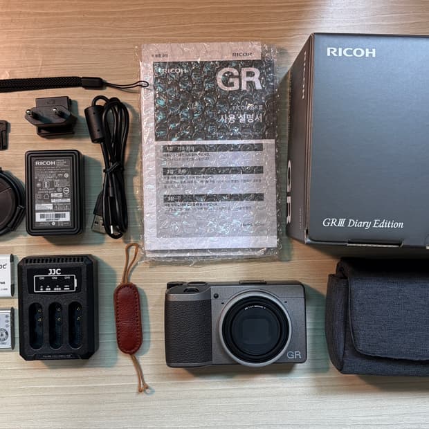 리코 GR3 다이어리 에디션 1045컷