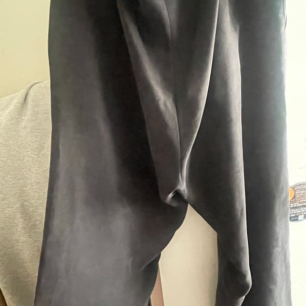 머듈 라운지팬츠 큐프라 4사이즈 판매합니다