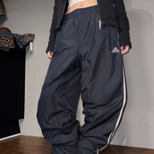 아디다스 트랙팬츠
