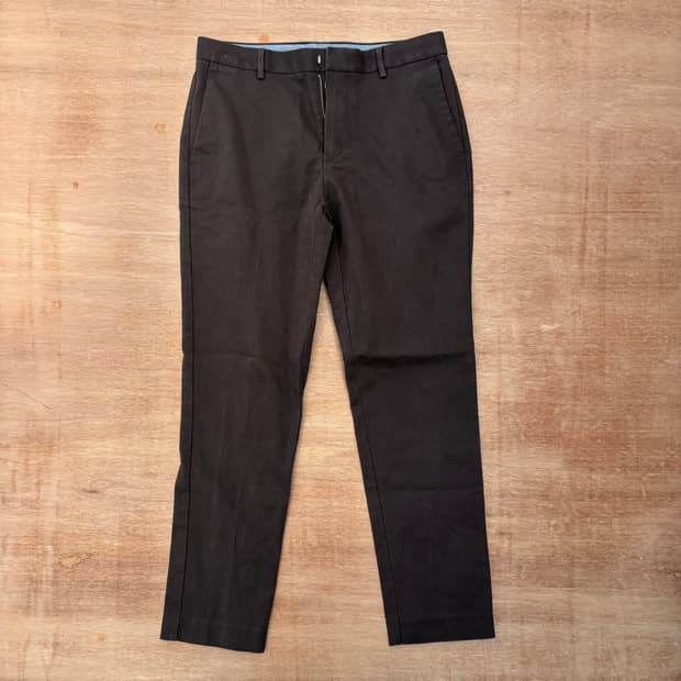  Giordano Brown Slim Fit Slacks 지오다노