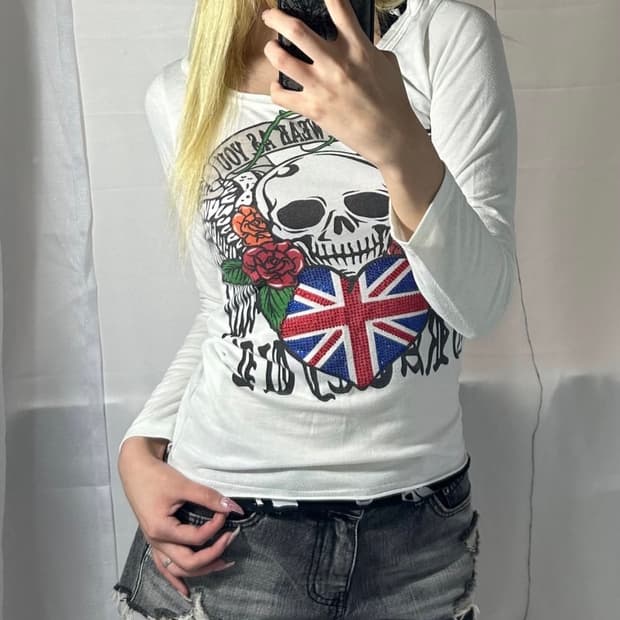 택포 Chuxxx 해골 펑크 프린팅 갸루 와투케 y2k 롱슬 롱슬리브