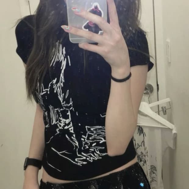 급처) 본네 아일렛 탑 블랙 판매합니다. bonnae black top