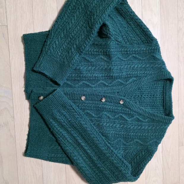 초록 꽈배기 모리 가디건