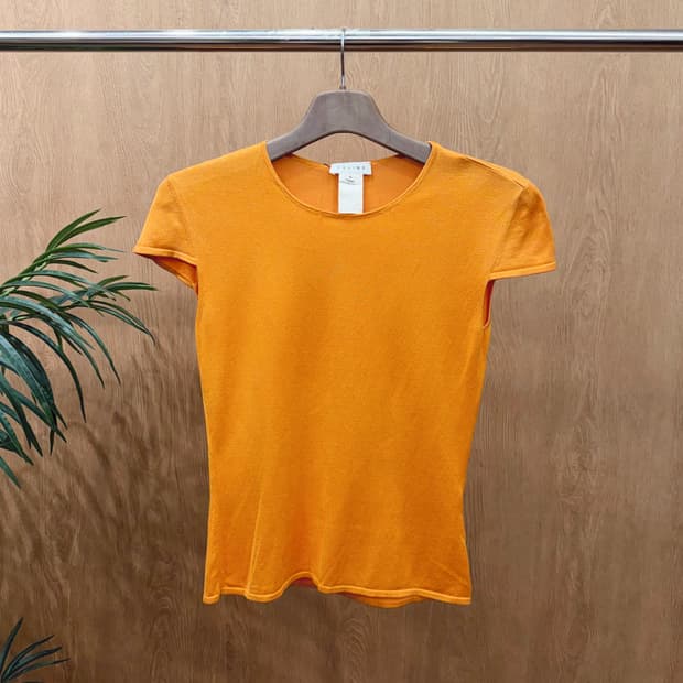 셀린느 실크 반팔 티셔츠 사이드 슬릿 라운드넥 디테일 슬림핏 오렌지