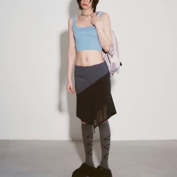 미스치프 ASYMMETRIC FLARED SKIRT -카키
