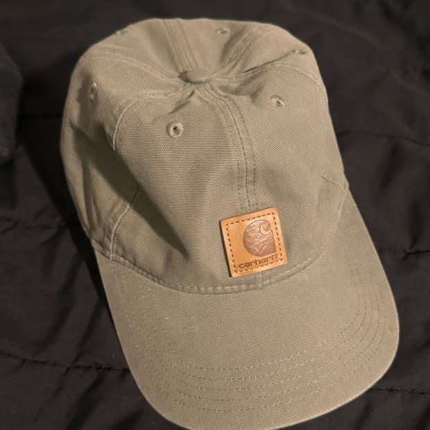 칼하트 볼캡