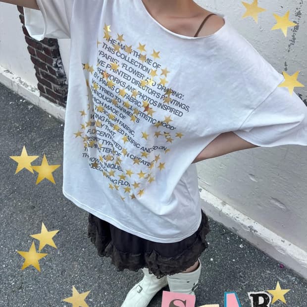 더뮤지엄비지터 star t-shirts