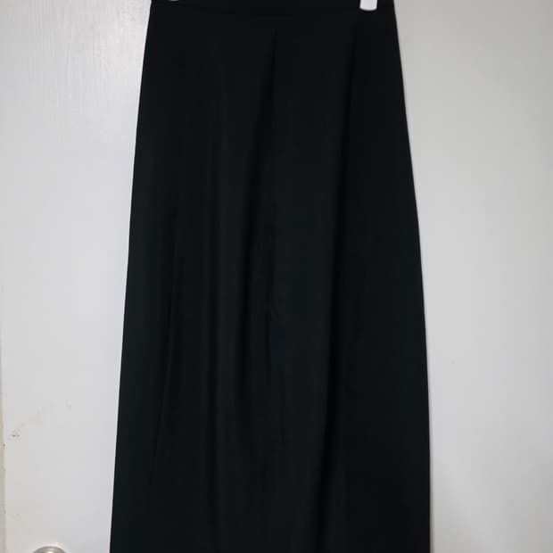 유노이아 밴딩스커트