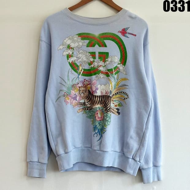 구찌 타이거 프린팅 스웻셔츠 XS 0331