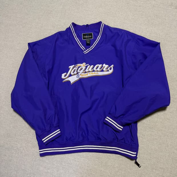 Holloway 소프트볼 제규어스 웜업