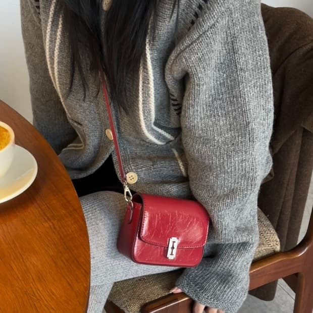 분크 오캄 룬 미니크로스백 레드