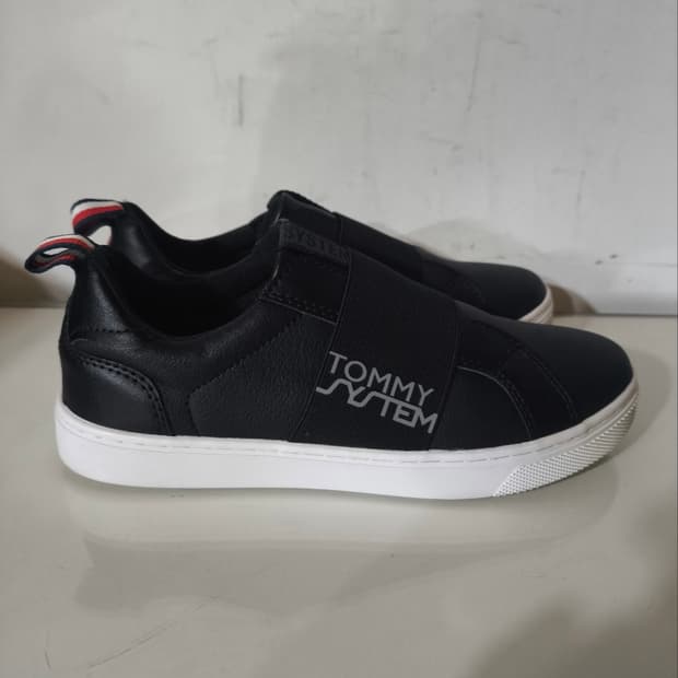 235mm 시스템 x 타미힐피거 콜라보 슬립온 