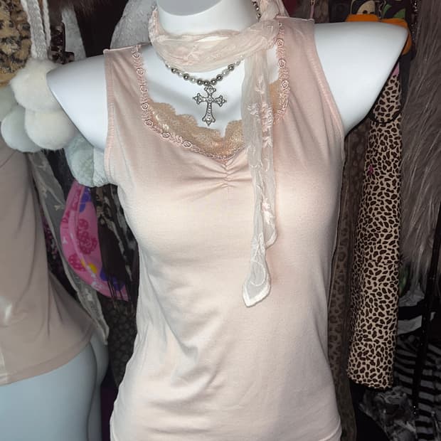 나나 하치st 로걀 핑크 레이스 슬립