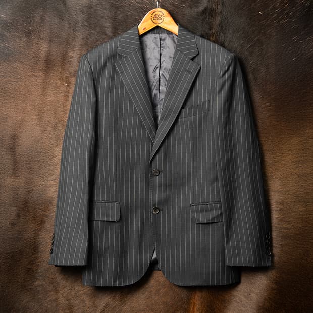 [97] 루젠블랑 에르메네질도 제냐 트래블러 원단 핀스트라이프 블레이져