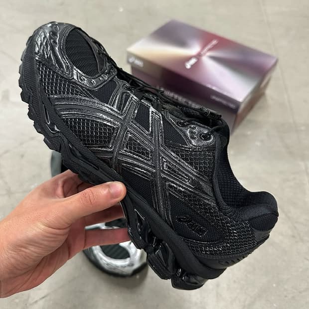 [275] 아식스 X 언어펙티드 젤-님버스 10.1 - 블랙:블랙