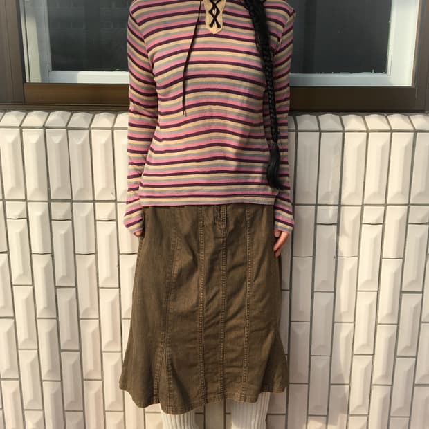 Lace up point stripe pattern hood sleeve