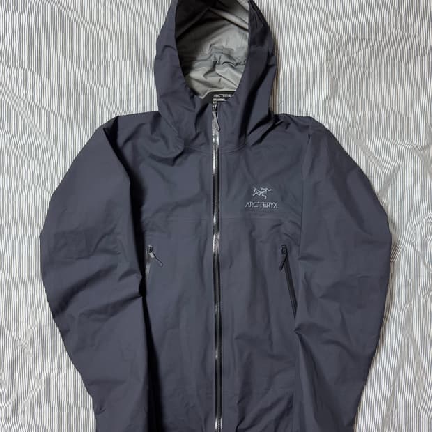 (S급) 아크테릭스 베타 자켓 블랙 사파이어